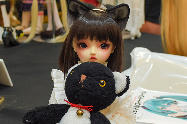 Dolls and Customers